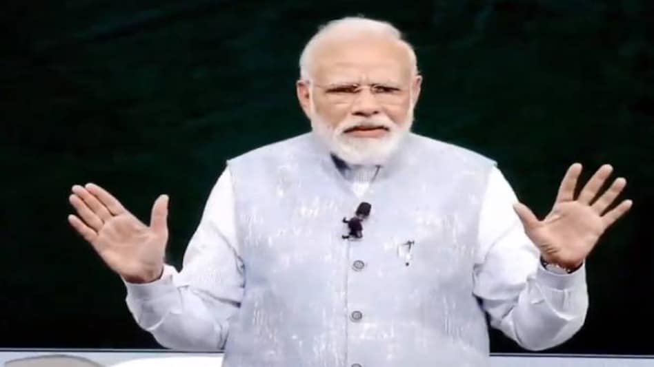 Prime Minister Narendra Modi interacts with students during 'Pariksha Pe Charcha 2020' in Delhi Prime Minister Narendra Modi interacts with students during 'Pariksha Pe Charcha 2020' in Delhi