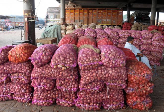 12,000-tonne onion imported so far; states to get at Rs 49-58 per kg, says RV Paswan 12,000-tonne onion imported so far; states to get at Rs 49-58 per kg, says RV Paswan