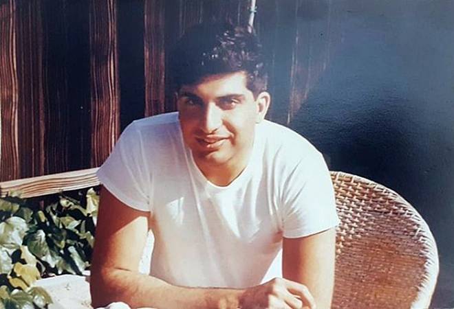 Ratan Tata's throwback picture has taken the Internet by storm Ratan Tata's throwback picture has taken the Internet by storm