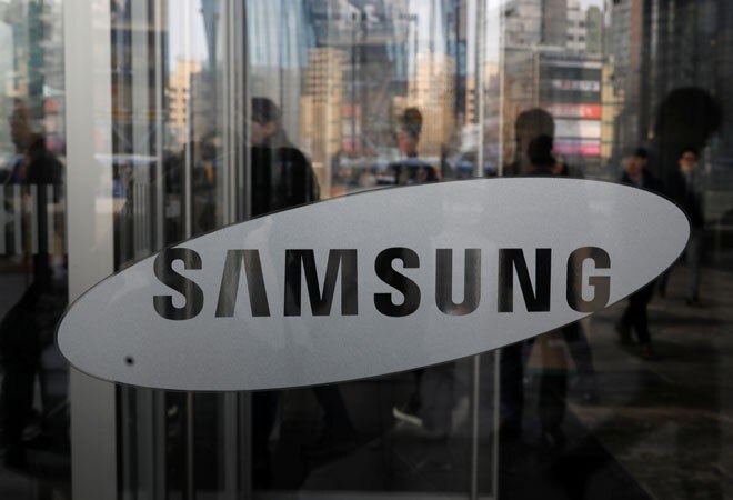 Samsung Electronics to unveil new Galaxy S series, foldable phone on February 11 Samsung Electronics to unveil new Galaxy S series, foldable phone on February 11