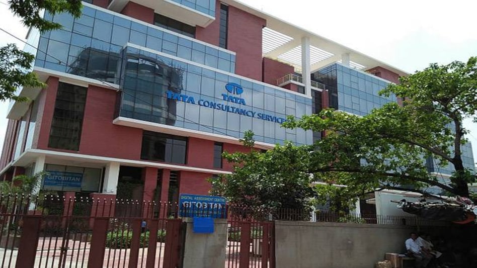 TCS Q3 result: Revenues improved by 6.7 per cent to Rs 39,854 crore TCS Q3 result: Revenues improved by 6.7 per cent to Rs 39,854 crore
