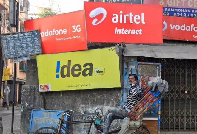 WhatsApp texts are saying that the subscribers of Vodafone Idea and Bharti Airtel should change their service provider WhatsApp texts are saying that the subscribers of Vodafone Idea and Bharti Airtel should change their service provider