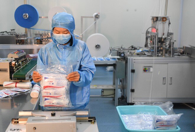 Manufacturing in China continues to reel under the blow of coronavirus outbreak Manufacturing in China continues to reel under the blow of coronavirus outbreak
