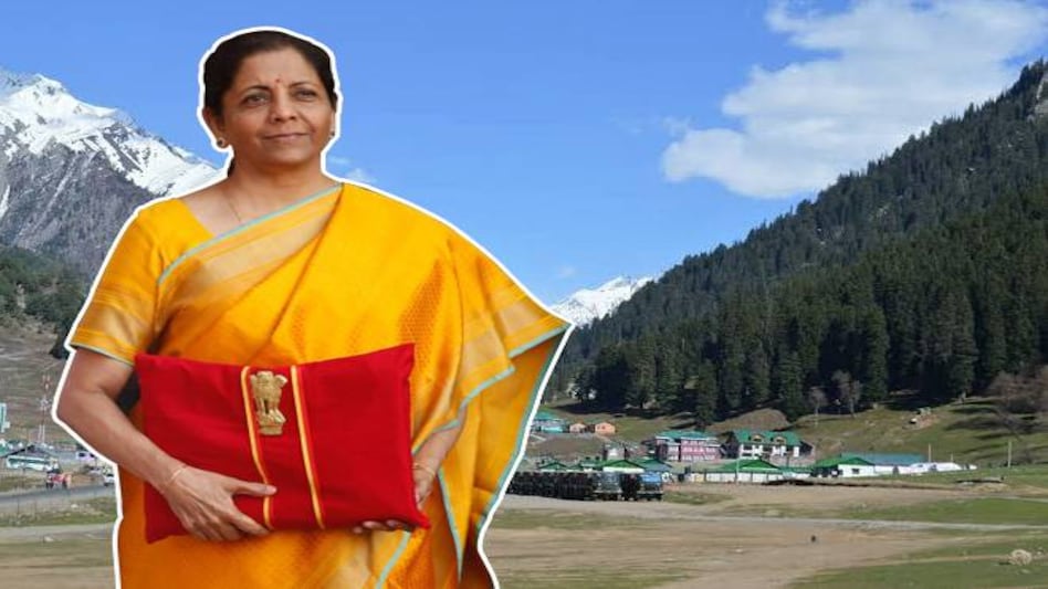 Union Budget: Nirmala Sitharaman recites Kashmiri poem in Budget speech Union Budget: Nirmala Sitharaman recites Kashmiri poem in Budget speech