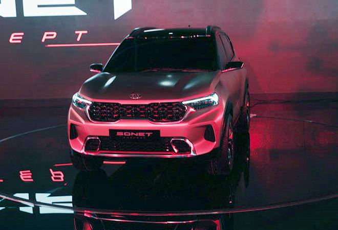 Auto Expo 2020: Kia unveils compact SUV Sonet; to compete with Hyundai Venue, Tata Nexon Auto Expo 2020: Kia unveils compact SUV Sonet; to compete with Hyundai Venue, Tata Nexon