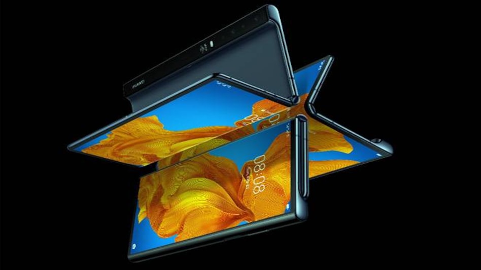 Priced at 2,499, the Mate Xs features an 8-inch outward folding display with a new mechanical hinge design Priced at 2,499, the Mate Xs features an 8-inch outward folding display with a new mechanical hinge design