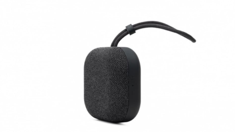Xiaomi Mi Outdoor Bluetooth speaker launched in India: IPX5 rating, 20 hours battery life and more Xiaomi Mi Outdoor Bluetooth speaker launched in India: IPX5 rating, 20 hours battery life and more