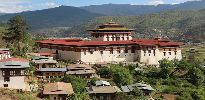 There was a 10 per cent increase in the number of tourists visiting Bhutan from India, Bangladesh and Maldives There was a 10 per cent increase in the number of tourists visiting Bhutan from India, Bangladesh and Maldives