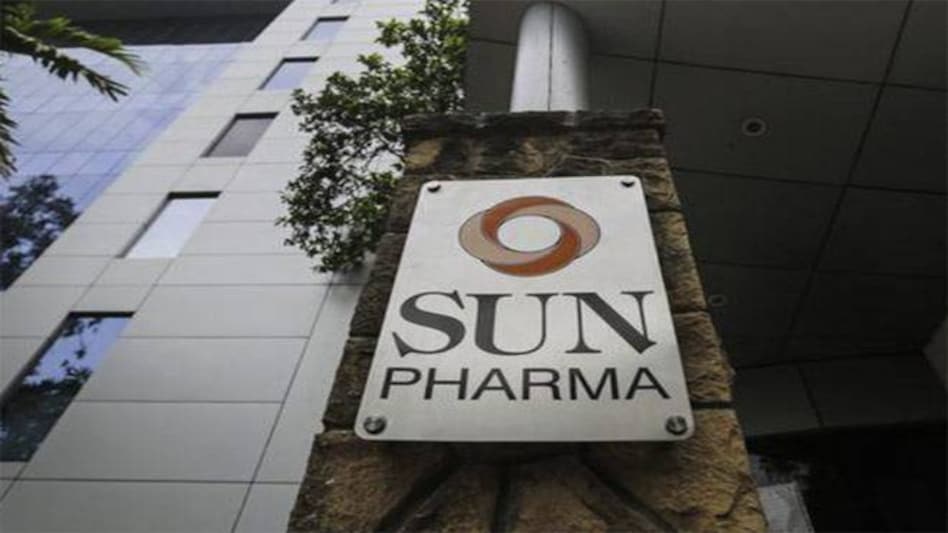 On Thursday, shares of Sun Pharma closed 1.11% higher at Rs 430.95. On Thursday, shares of Sun Pharma closed 1.11% higher at Rs 430.95.