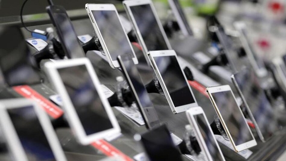 Tablet PC market shrinks in India: report Tablet PC market shrinks in India: report