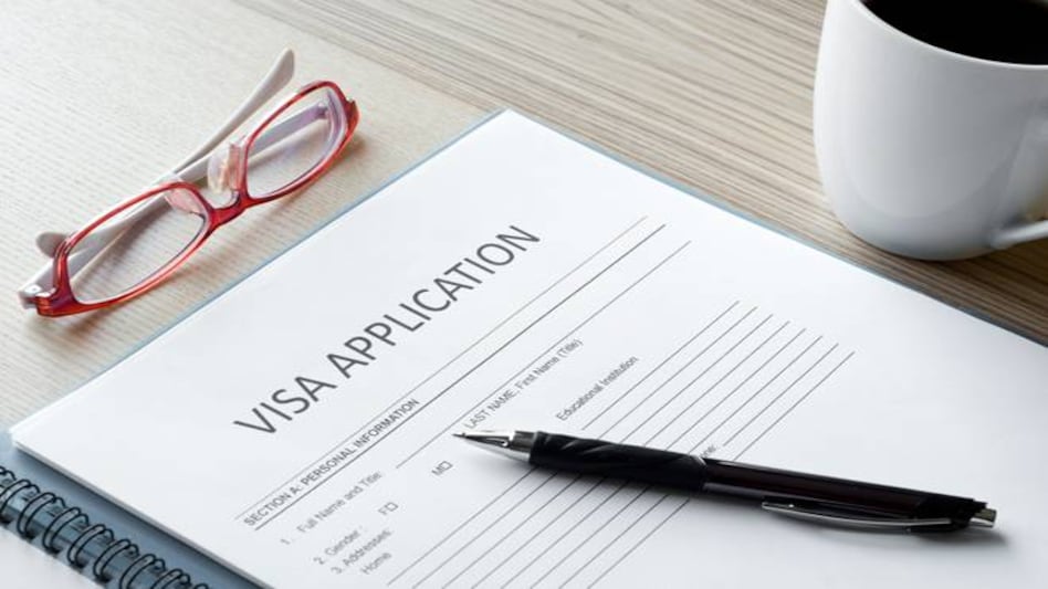 Coronavirus update: India temporarily suspends e-visa facility for Chinese citizens, foreigners in china Coronavirus update: India temporarily suspends e-visa facility for Chinese citizens, foreigners in china