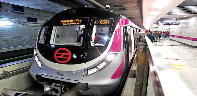 Coronavirus news: Delhi Metro closed during janata curfew Coronavirus news: Delhi Metro closed during janata curfew