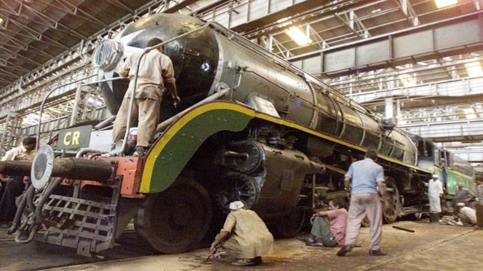Chittaranjan Locomotive Works manufactured 402 locomotives in 2019-20 Chittaranjan Locomotive Works manufactured 402 locomotives in 2019-20