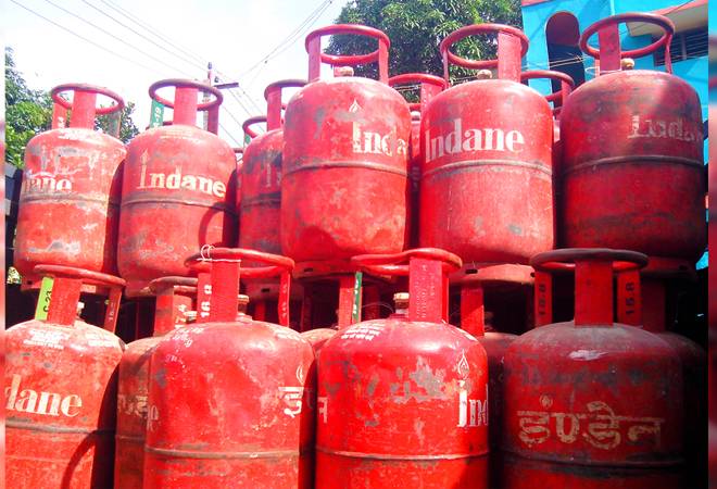 LPG cylinder price today: Prices of LPG cylinder have been decreased by Rs 53 for 14.2 kg cylinder in Mumbai and Delhi LPG cylinder price today: Prices of LPG cylinder have been decreased by Rs 53 for 14.2 kg cylinder in Mumbai and Delhi