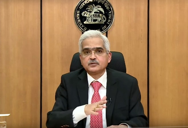 RBI Governor Shaktikanta Das announced EMI holday on all term and credit card loans RBI Governor Shaktikanta Das announced EMI holday on all term and credit card loans