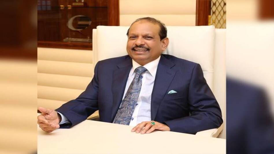Indian retail tycoon M A Yusuff Ali has become the first Indian to receive Saudi Arabia's premium residency Indian retail tycoon M A Yusuff Ali has become the first Indian to receive Saudi Arabia's premium residency