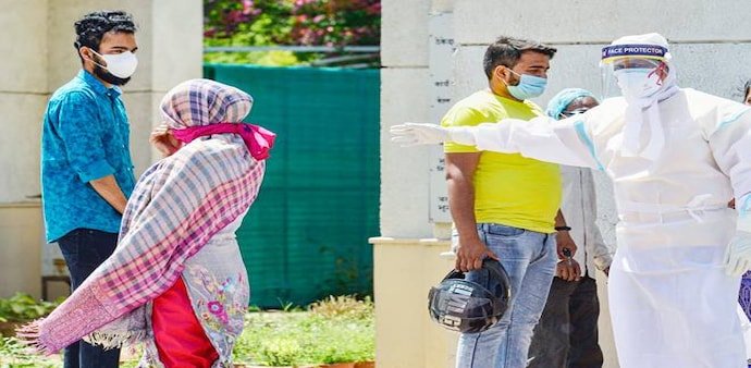 Coronavirus hotspots sealed in Delhi and UP Coronavirus hotspots sealed in Delhi and UP