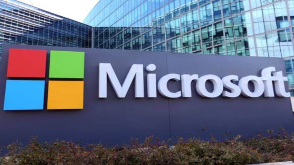 Microsoft will add a real-time noise reduction feature to Teams later this year Microsoft will add a real-time noise reduction feature to Teams later this year
