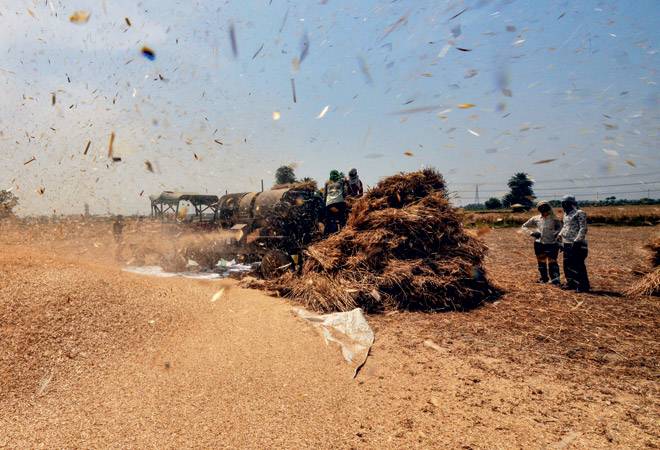 Photographs by Chandradeep Kumar Photographs by Chandradeep Kumar