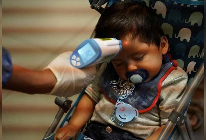 Delhi recorded highest 1,000 positive cases in single day first time on Thursday. Delhi recorded highest 1,000 positive cases in single day first time on Thursday.