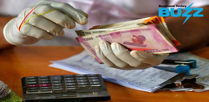EPF deduction rate has been reduced under the Atma Nirbhar Bharat package EPF deduction rate has been reduced under the Atma Nirbhar Bharat package