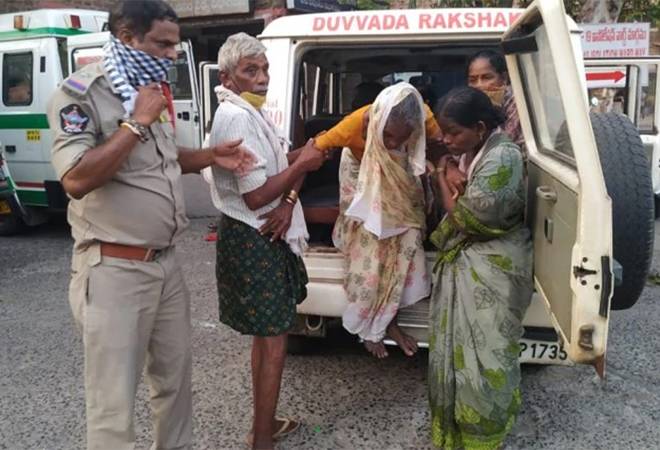 Coronavirus India updates 7 may, covid news: The total number of confirmed novel coronavirus cases in the country jumped to 52,952 on Thursday, according to latest update by the Union Health Ministry Coronavirus India updates 7 may, covid news: The total number of confirmed novel coronavirus cases in the country jumped to 52,952 on Thursday, according to latest update by the Union Health Ministry