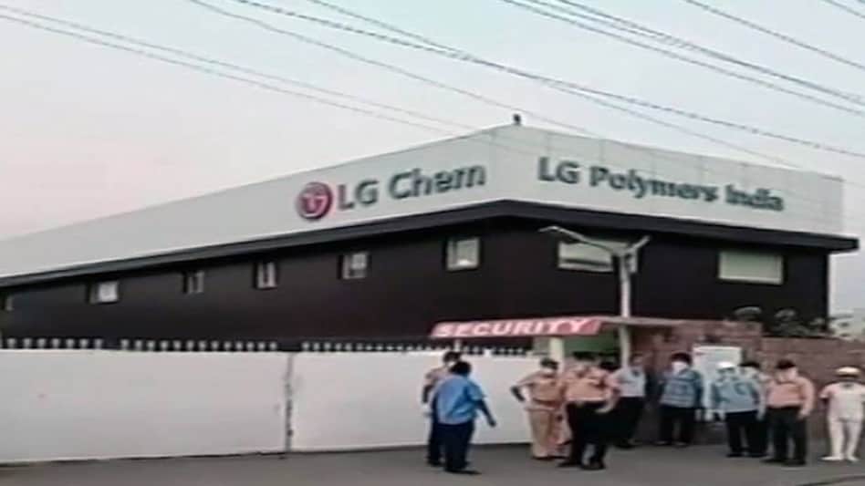 The leakage reportedly happened around 3 am at LG's Polymers unit at RR Venkatapuram near Naiduthota, Gopalapatnam The leakage reportedly happened around 3 am at LG's Polymers unit at RR Venkatapuram near Naiduthota, Gopalapatnam