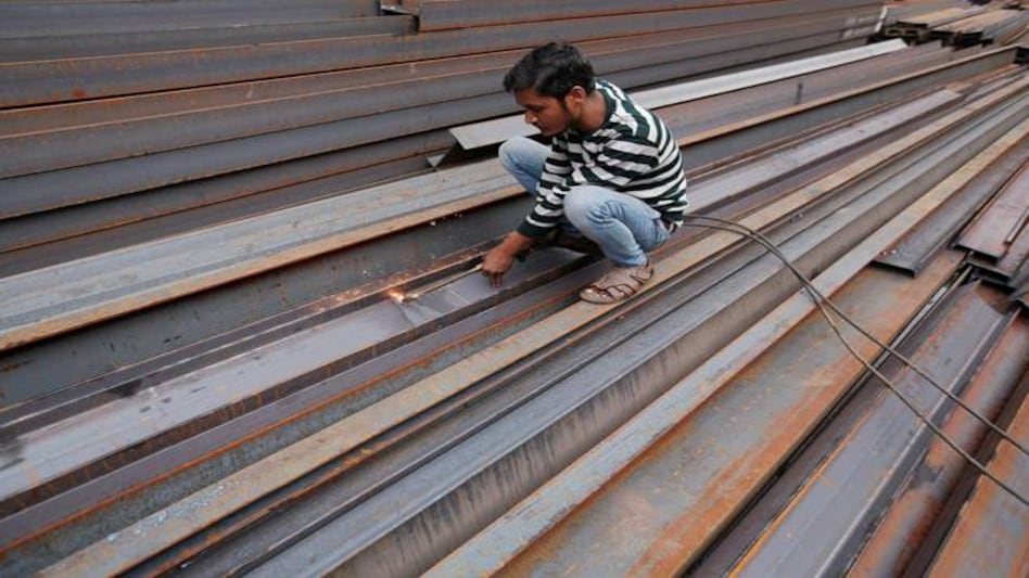 Lockdown 4.0: Tamil Nadu allows industrial estates in Chennai to resume work from May 25 Lockdown 4.0: Tamil Nadu allows industrial estates in Chennai to resume work from May 25