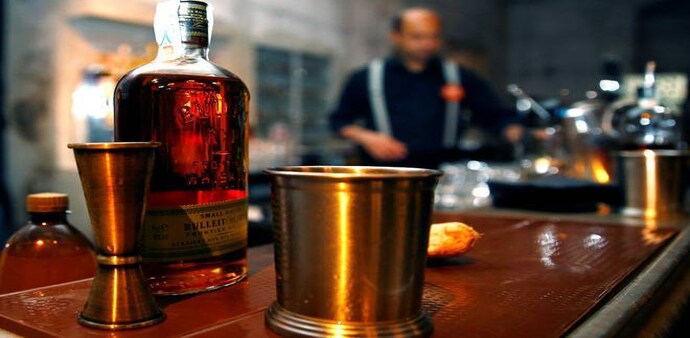 The Delhi government put 70% corona fee on sale of alcohol The Delhi government put 70% corona fee on sale of alcohol