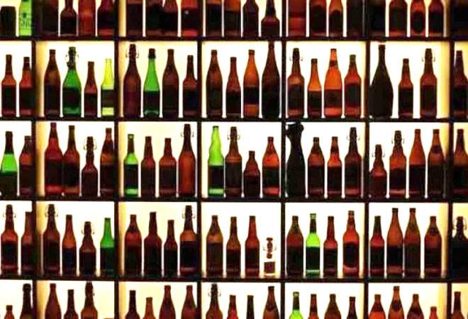Delhi govt allows 37 more liquor shops to reopen in malls even as COVID-19 cases spike