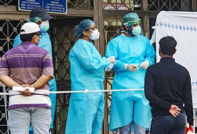 Coronavirus crisis: India records 14,933 new cases; tally at 4.40 lakh, death toll crosses 14,000