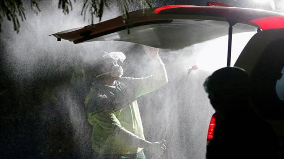 An urban agglomeration is a continuous urban spread constituting a town and its adjoining outgrowths (OGs) and is defined in the Census of India An urban agglomeration is a continuous urban spread constituting a town and its adjoining outgrowths (OGs) and is defined in the Census of India