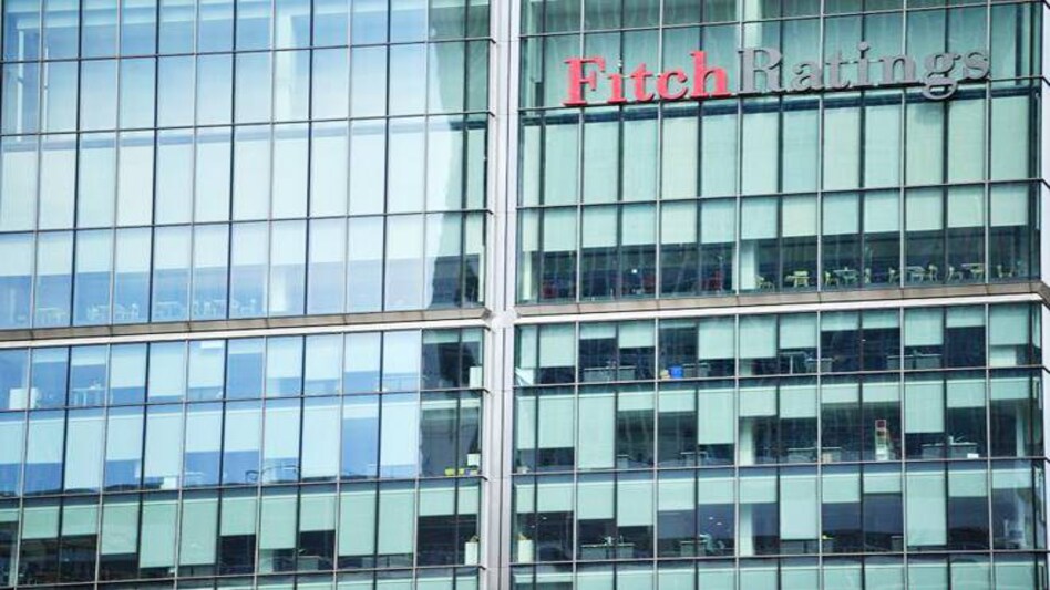 Fitch Ratings revises India's outlook to negative Fitch Ratings revises India's outlook to negative
