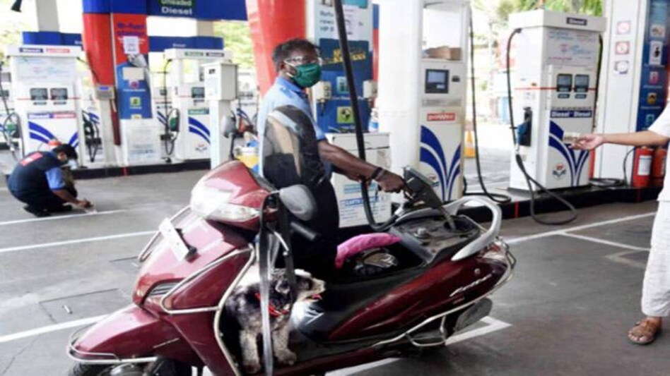 The fuel prices were raised by 60 paise per litre each on Thursday, marking the fifth such daily hike since state-owned oil companies The fuel prices were raised by 60 paise per litre each on Thursday, marking the fifth such daily hike since state-owned oil companies