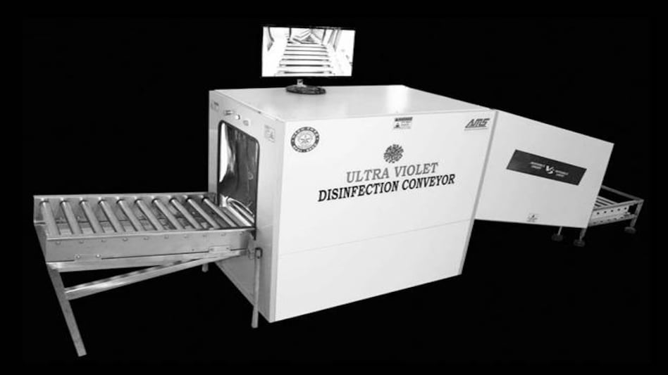 The virus obliterating conveyor for the disinfection of baggage The virus obliterating conveyor for the disinfection of baggage