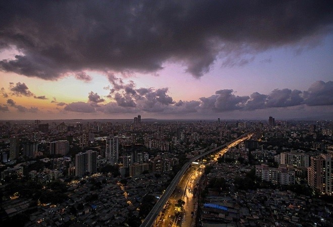Cyclone Nisarga: Mumbai, adjoining districts put on alert; NDRF units deployed Cyclone Nisarga: Mumbai, adjoining districts put on alert; NDRF units deployed