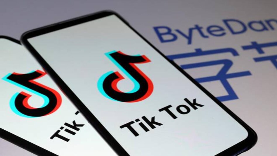Govt bans 59 Chinese apps including TikTok Govt bans 59 Chinese apps including TikTok