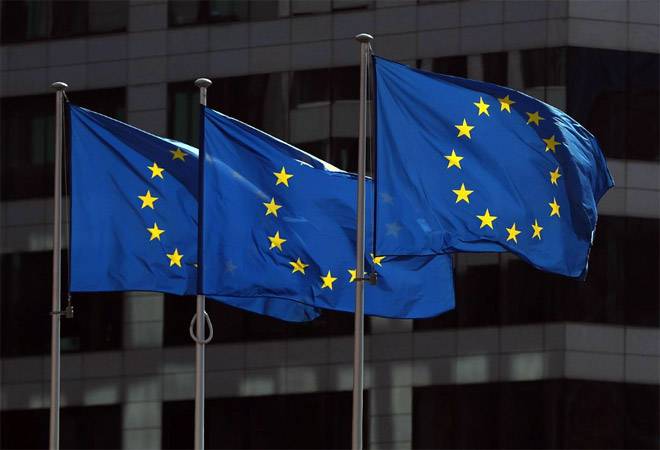 No consensus on virus fund as EU summit enters Day 3; Angela Merkel warns of no-deal scenario