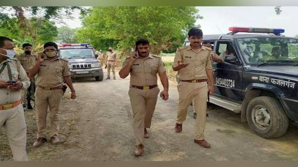 Kanpur encounter news: A pistol, a double barrel gun and several cartridges were recovered after the encounter but three men, who were with Ranbir, managed to flee Kanpur encounter news: A pistol, a double barrel gun and several cartridges were recovered after the encounter but three men, who were with Ranbir, managed to flee