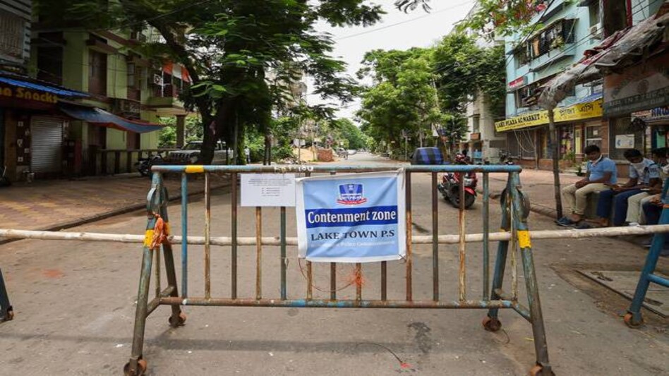 Kolkata lockdown: Barricades set up outside a locality, identified as a COVID-19 containment zone. Kolkata lockdown: Barricades set up outside a locality, identified as a COVID-19 containment zone.