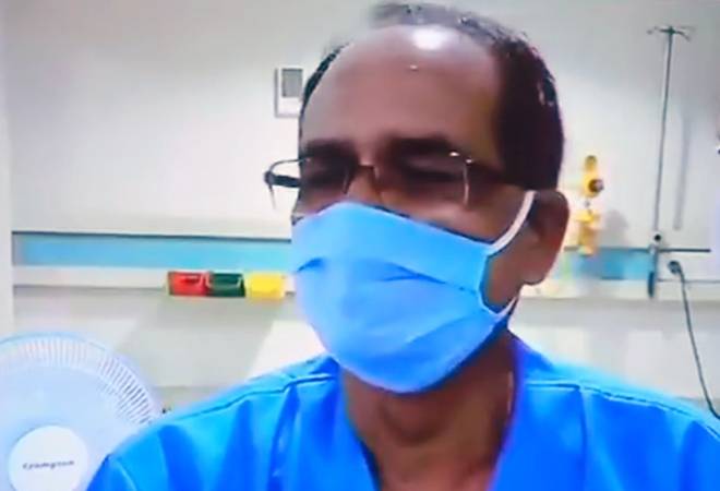 'Making tea, washing clothes': MP CM Shivraj Singh Chouhan shares his experience at COVID-19 hospital