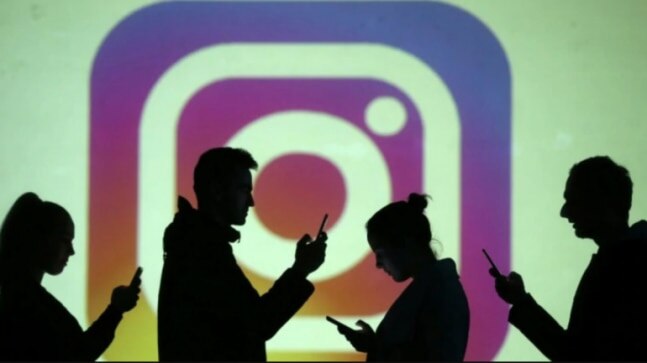 Instagram caught using iPhone camera without permission, company says it is a bug