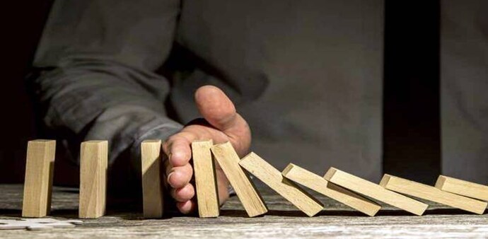 Gains in bank, metal, FMCG, auto and banking were capped by losses in IT, media, pharma, realty indices Gains in bank, metal, FMCG, auto and banking were capped by losses in IT, media, pharma, realty indices