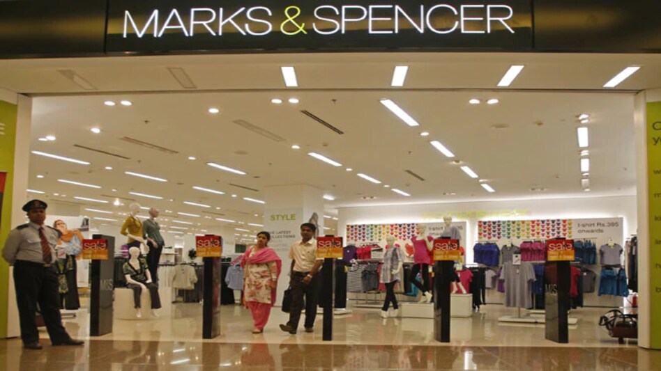 Last month M&S shed 950 store management jobs Last month M&S shed 950 store management jobs