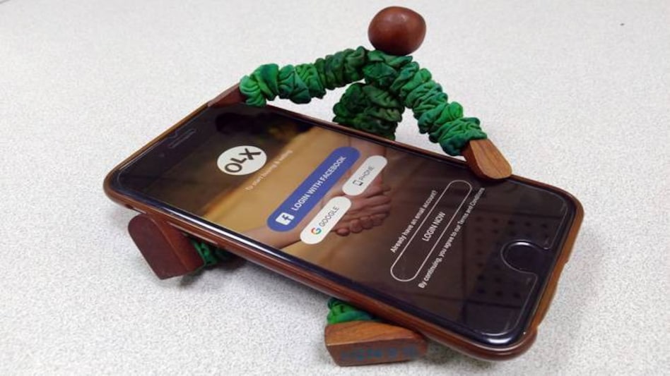 Civil engineer impersonates army officer to dupe Delhi doctor on OLX Civil engineer impersonates army officer to dupe Delhi doctor on OLX