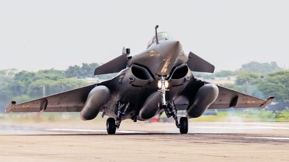 Rafale jets to be inducted into Air Force by Rajnath SIngh Rafale jets to be inducted into Air Force by Rajnath SIngh