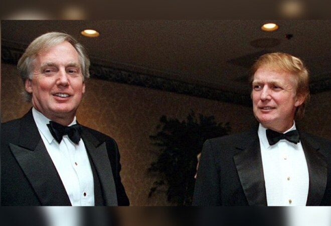 In this Nov. 3, 1999 file photo, Robert Trump, left, joins then real estate developer and presidential hopeful Donald Trump at an event in New York. (Photo: AP) In this Nov. 3, 1999 file photo, Robert Trump, left, joins then real estate developer and presidential hopeful Donald Trump at an event in New York. (Photo: AP)