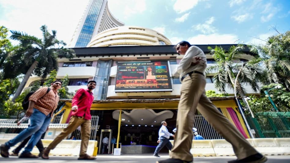 Ready-made equity portfolios by Smallcase, Samco Securities and Fyers: Should you invest? Ready-made equity portfolios by Smallcase, Samco Securities and Fyers: Should you invest?