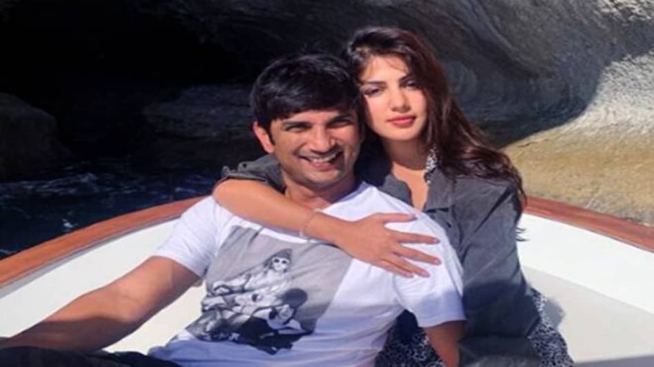 ED has summoned Rhea Chakraborty to come on Friday and record her statement ED has summoned Rhea Chakraborty to come on Friday and record her statement