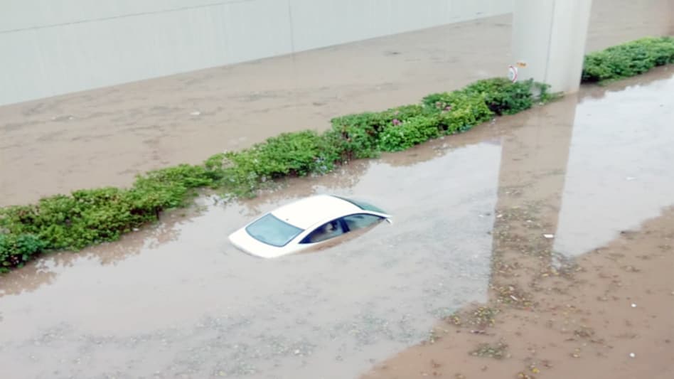 Cars drown in Gurugram as Delhi NCR receives heavy rainfall - BusinessToday